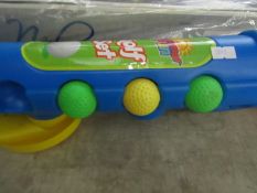 SummerFun - Plastic Golf Set (3 Balls) - Unused.