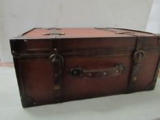 Vintique Wise - Brown Leather Chest/Truck CD Case - Unused & Boxed.