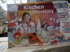 Clementoni - Science & Play Kitchen Laboratory - New & Packaged.