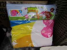 2x Moshi Monsters - Towels 70x140cm - New & Packaged.