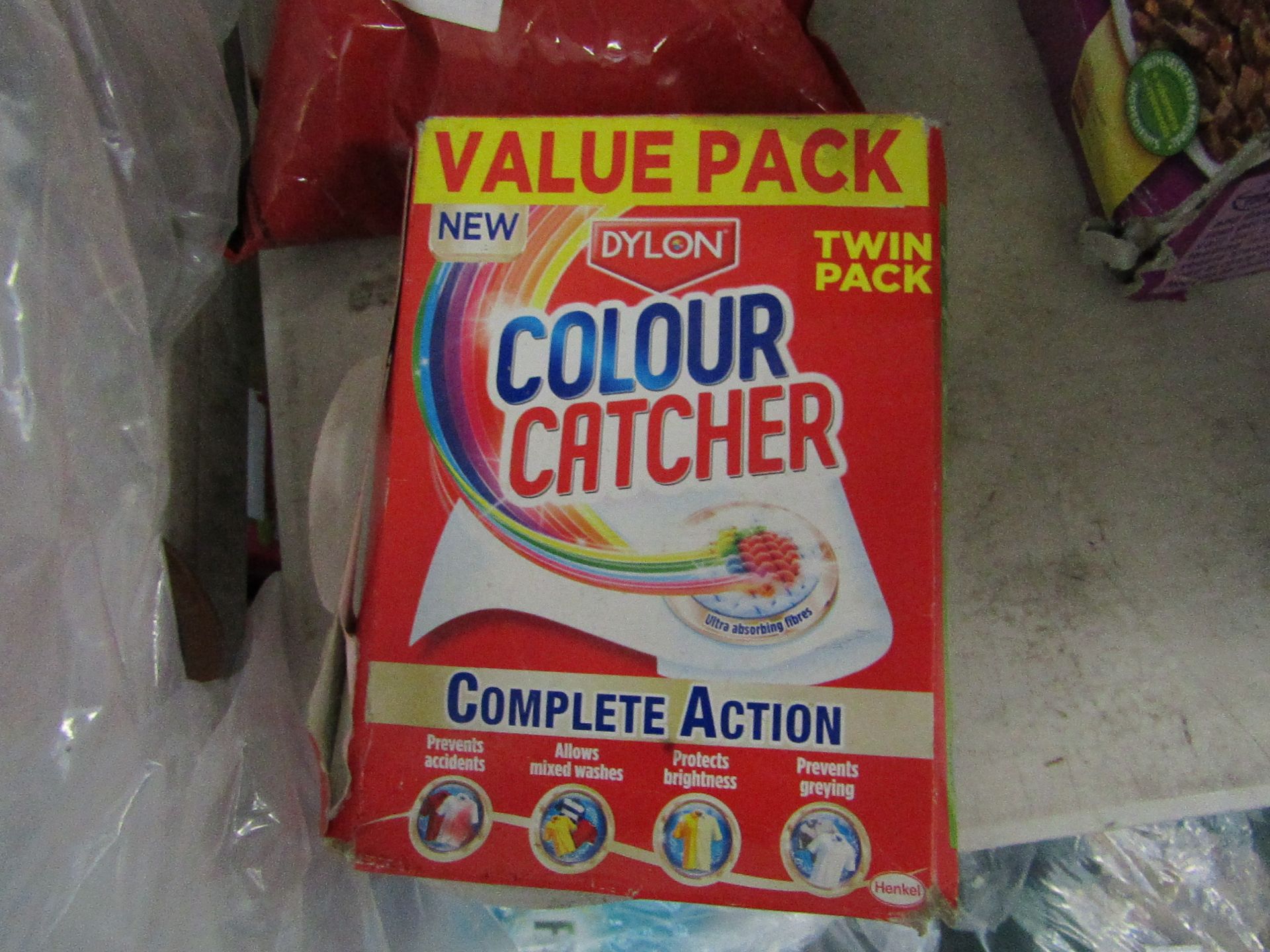 2x packs of Dylon colour a catcher sheets.