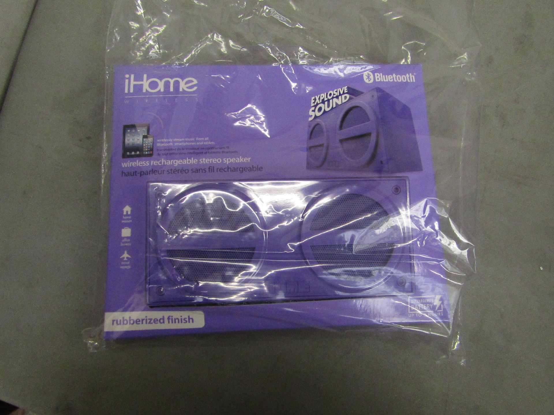 iHome Wireless Rechargable Stereo Speaker. New & Packaged