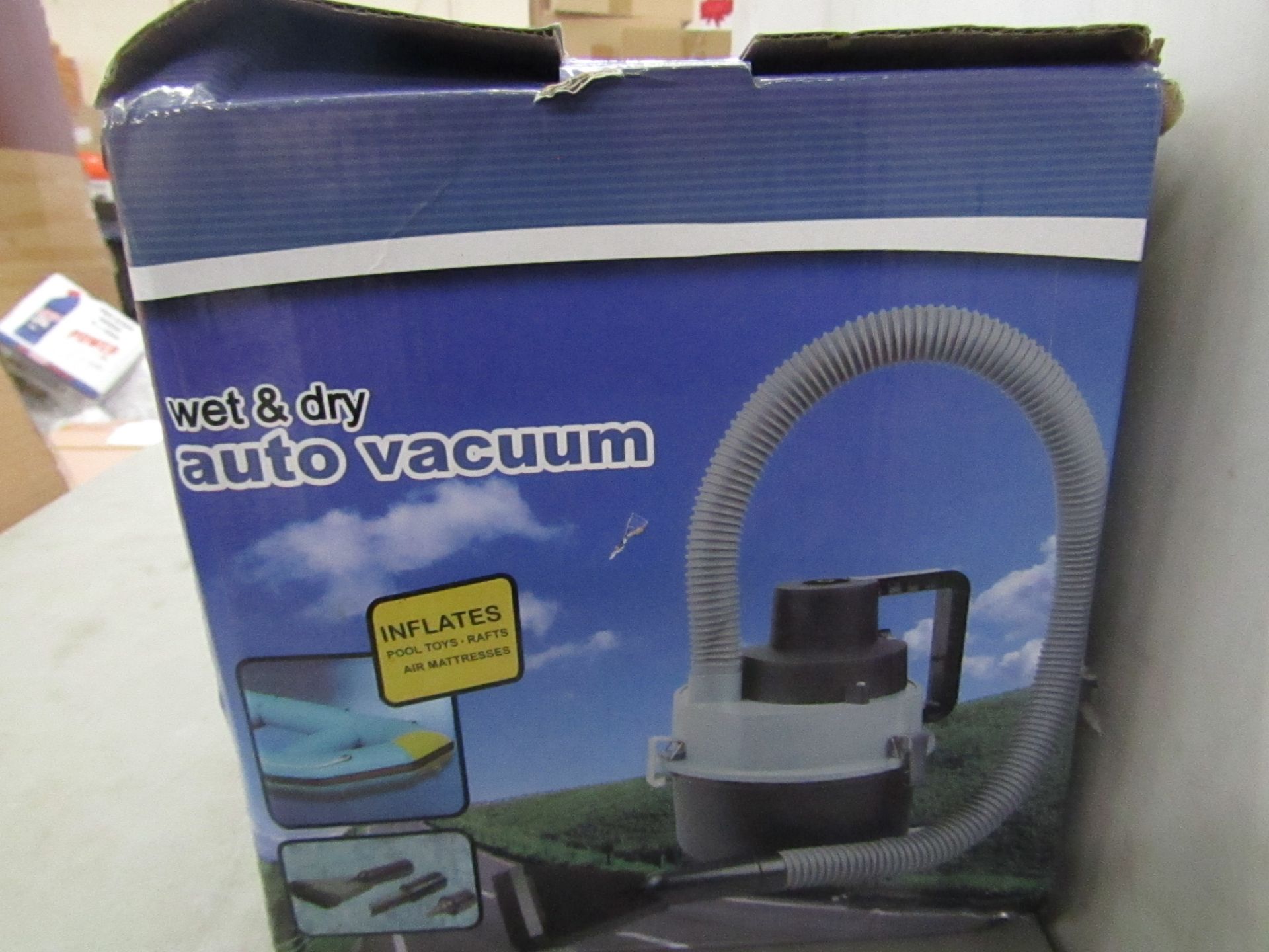 Wet & Dry Auto Vacuum - Unchecked & Boxed.