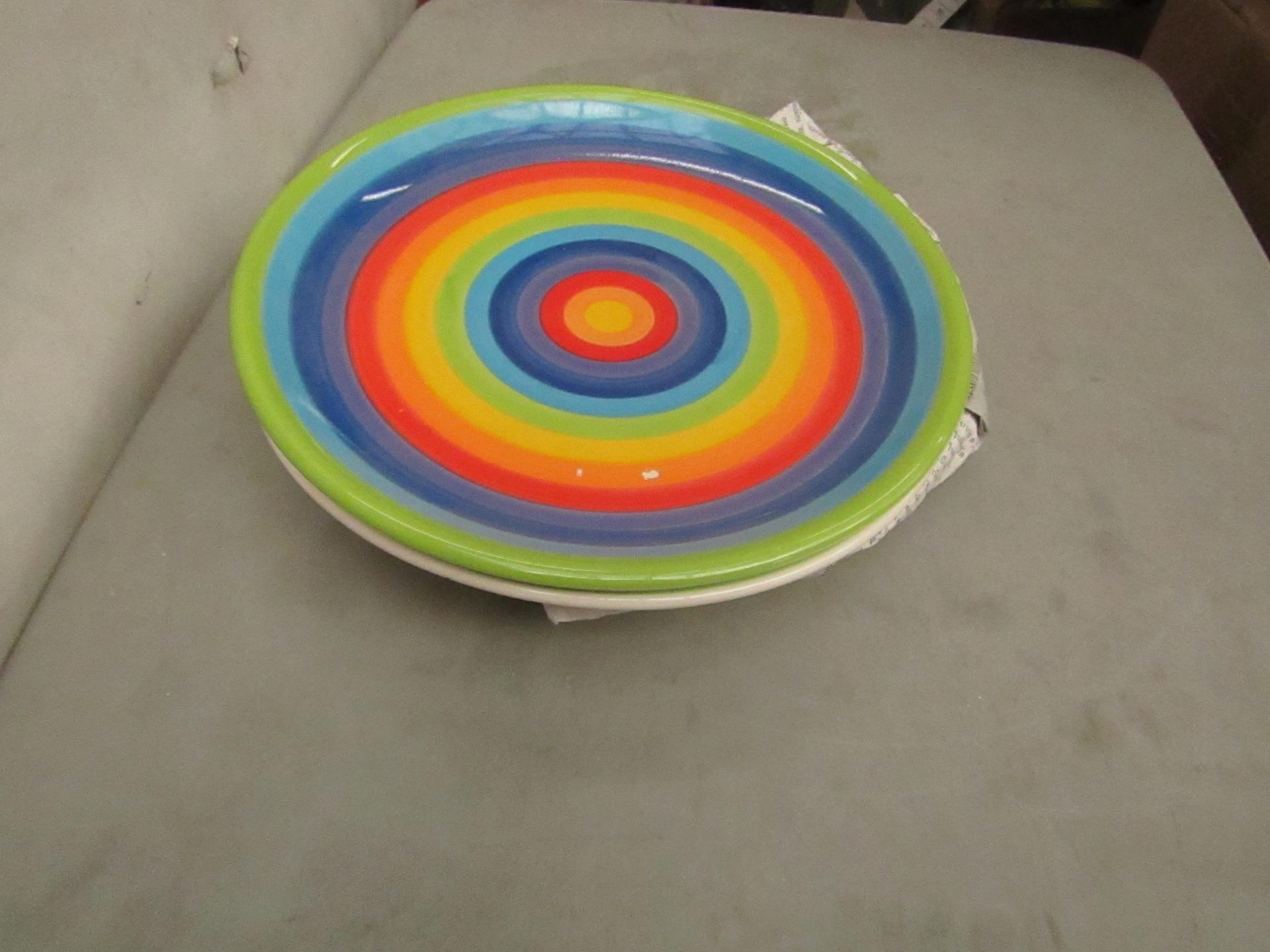 8 x Rainbow Design 26cm Plates. New