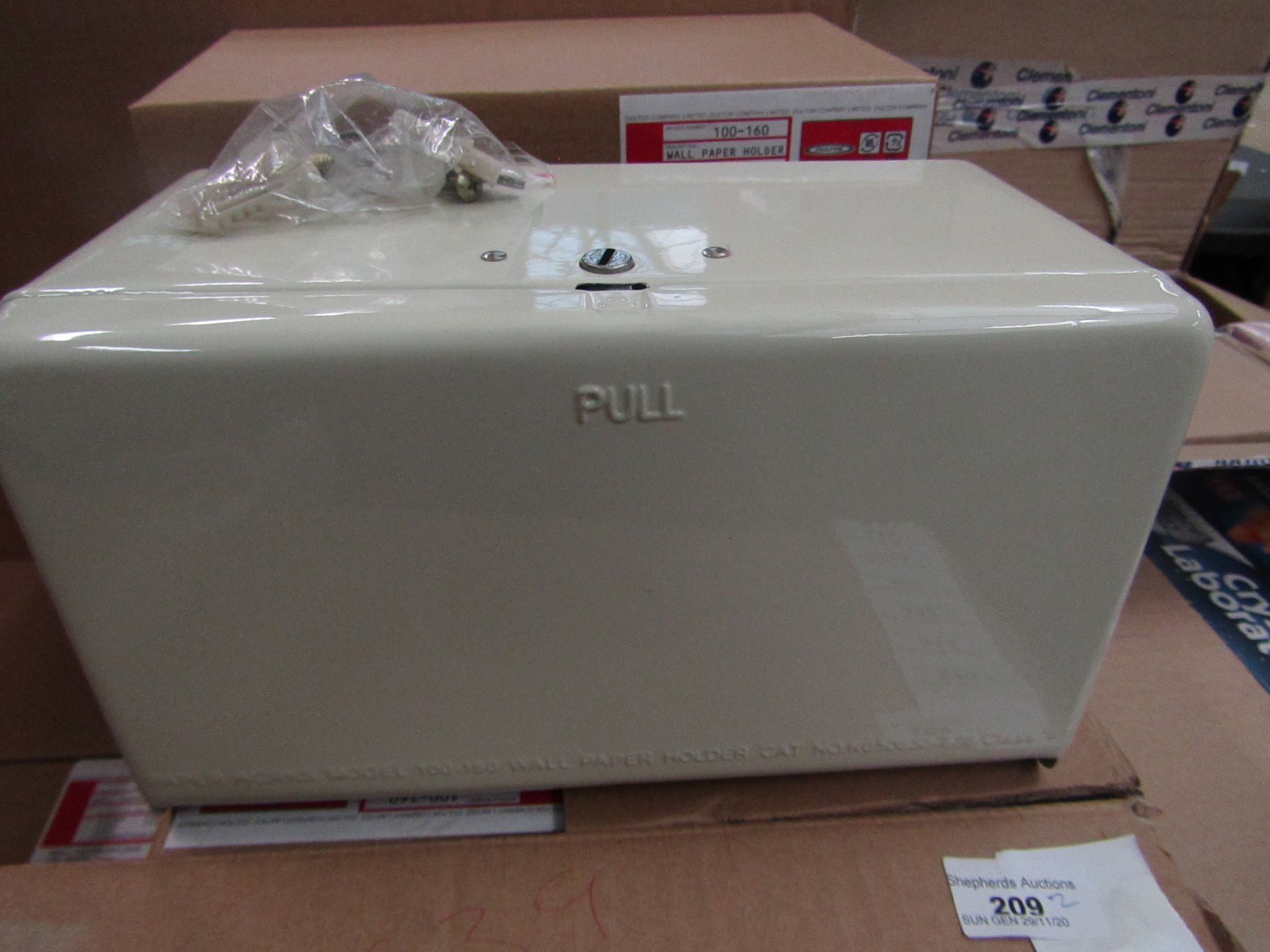 Dulton Wall Hung Metal Paper Dispenser in Ivory with Fixings - New & Boxed.