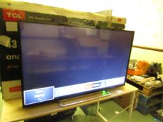 Toshiba 43V6863DB 43 inch 4K Ultra HD LED Smart TV, tested working and comes with remote and stand.