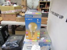 Megaman LED bulb, new and boxed. 210 Lumens / B22 / 15,000Hrs RRP Circa £19.99