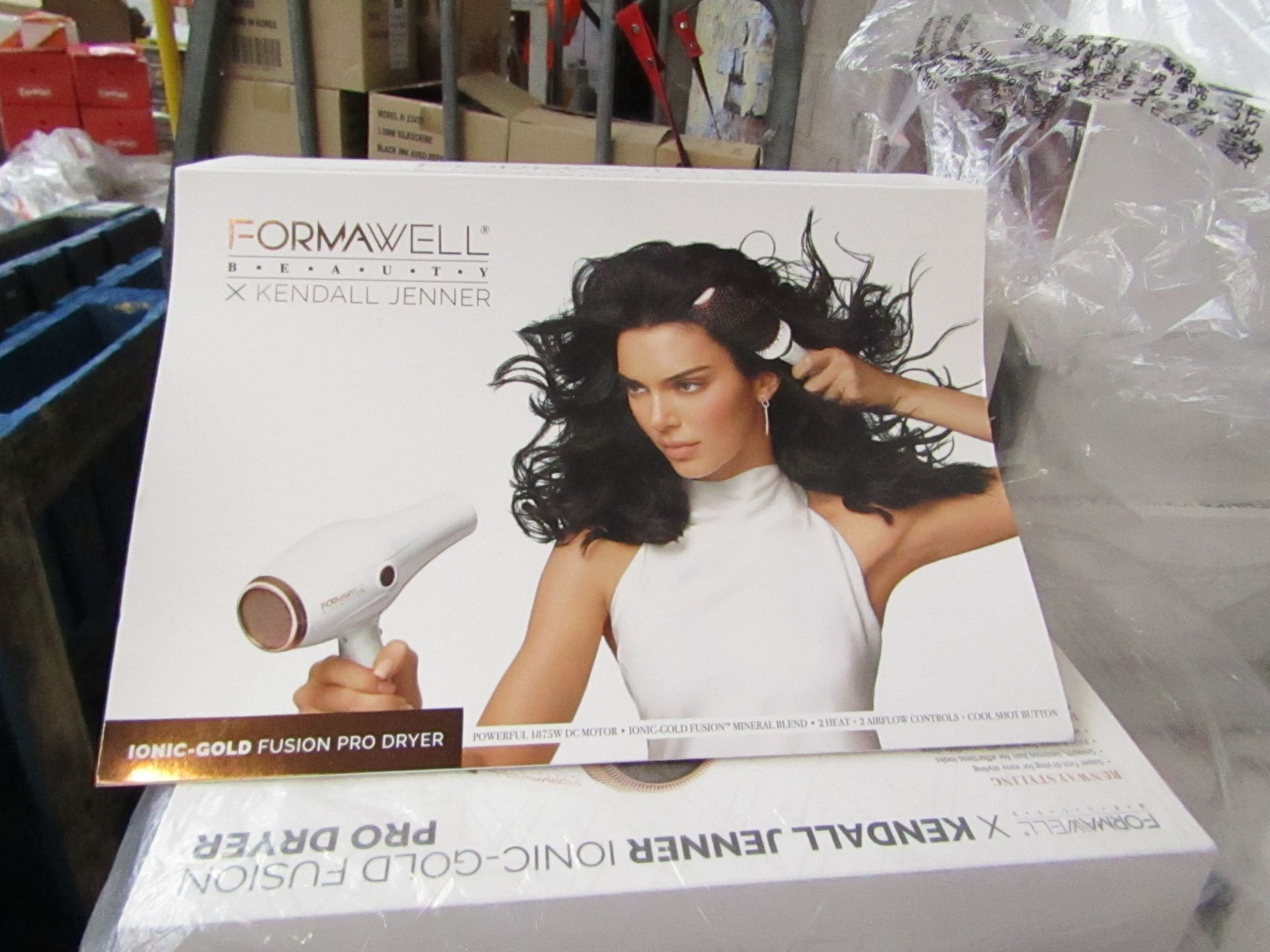 | 1X | KENDALL JENNER FORMAWELL BEAUTY PRO IONIC HAIR DRYER | REFURBISHED AND BOXED | NO ONLINE RE-