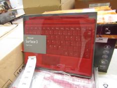 Microsoft Surface 3 type cover, QWERTZ keyboard, unchecked and packaged.