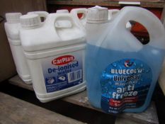 4x CarPlan - De-Ionised Water - 2.5 Litre Each - Sealed.1x Bluecol - Universal Anti-Freeze - 2