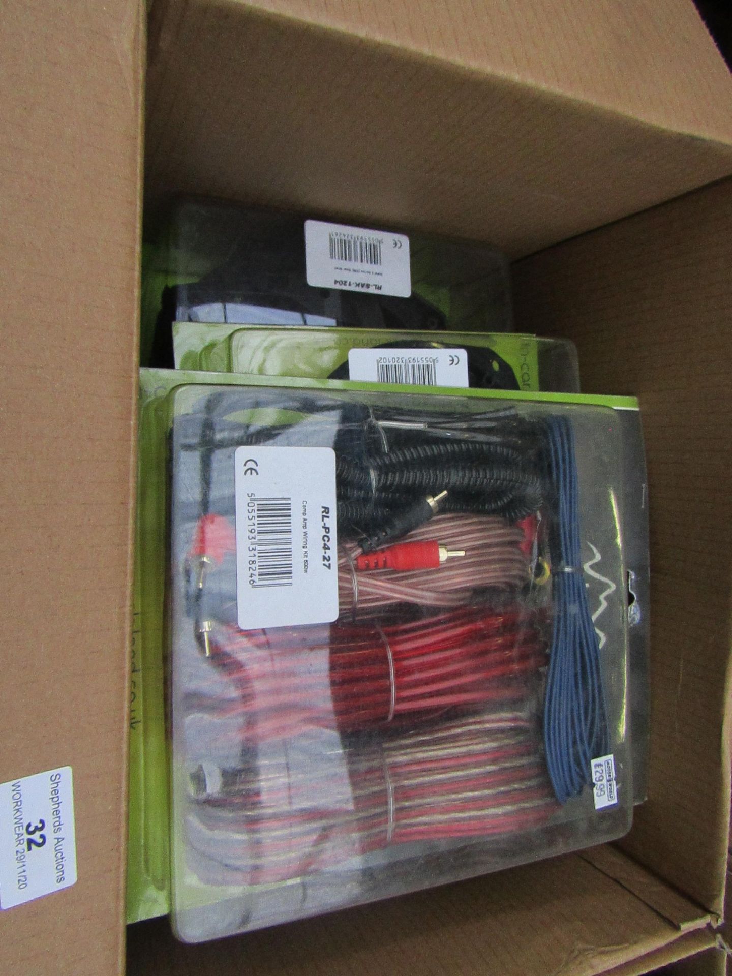 Box of Approx 4 Various Items From Rockland : Amp Wiring Kit, BMW 3 Series Rear Shelf, Etc - All