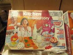 Clementoni - Science & Play Kitchen Laboratory - New & Packaged.