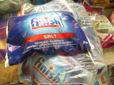 8x Finish - Salt 2Kg Packs - All Unused, Outer Packaging Damaged.