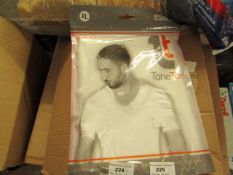 | 6X | V NECK COMPRESSION T-SHIRT, WHITE, SIZE XL | NEW AND PACKAGED | NO ONLINE RE-SALE | SKU - |