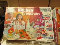 Clementoni - Science & Play Kitchen Laboratory - New & Packaged.