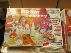 Clementoni - Science & Play Kitchen Laboratory - New & Packaged.