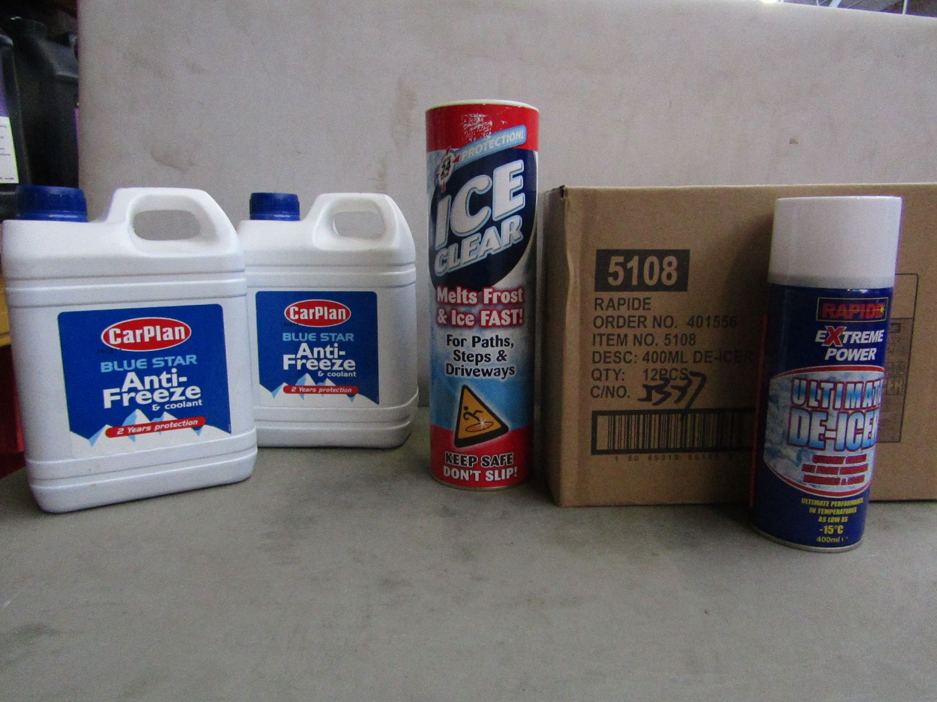 Deluxe Winter Kit - Includes : 1x Car Plan - Blue Star Anti-Freeze - 2.5 Litres - Sealed. 1x Ice