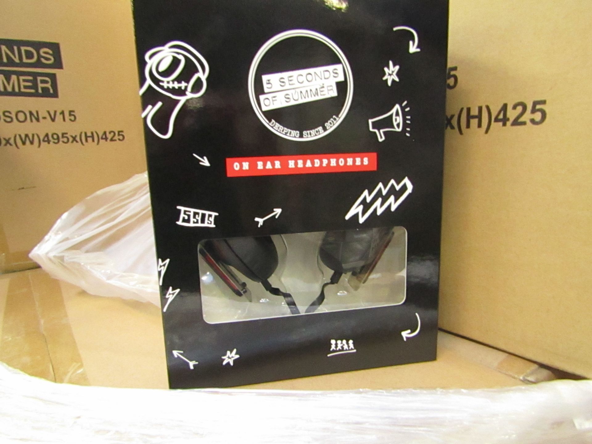 5 Seconds of summer Headphones - New & Boxed