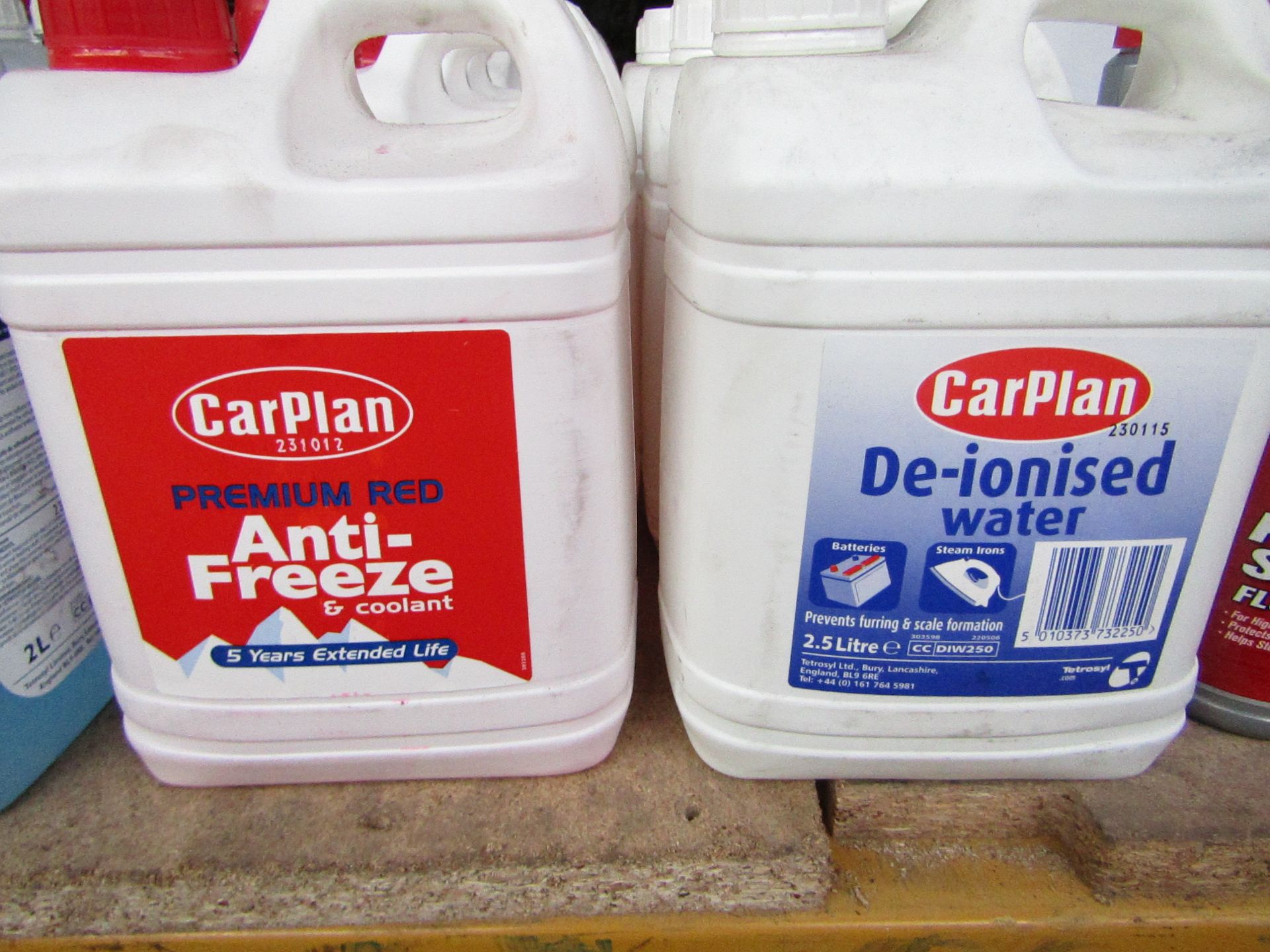 5x CarPlan - Red Advance Anti-Freeze & Coolant (5 Years Extended life) - 2 Litres - Sealed. 4x