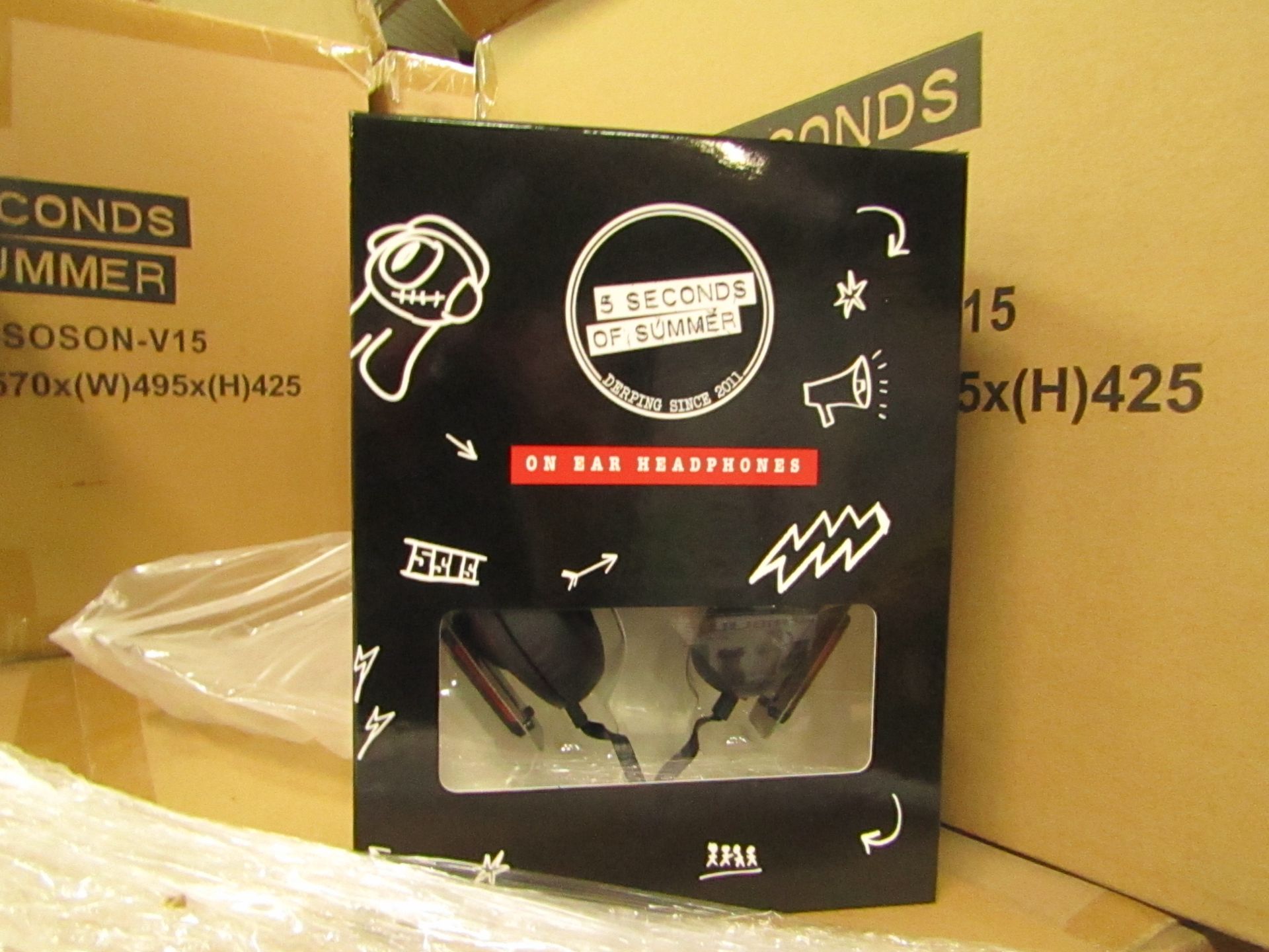 5 Seconds of summer headphones - New & Boxed