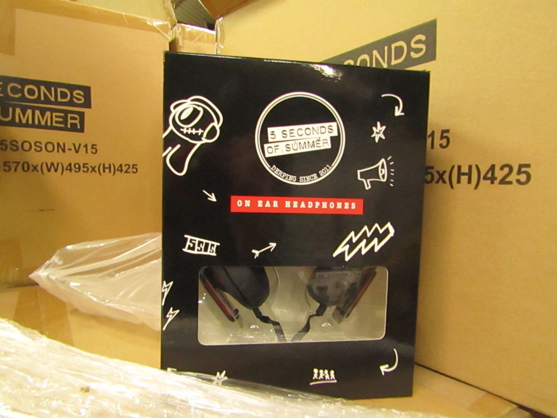 5 Seconds of summer headphones - New & Boxed