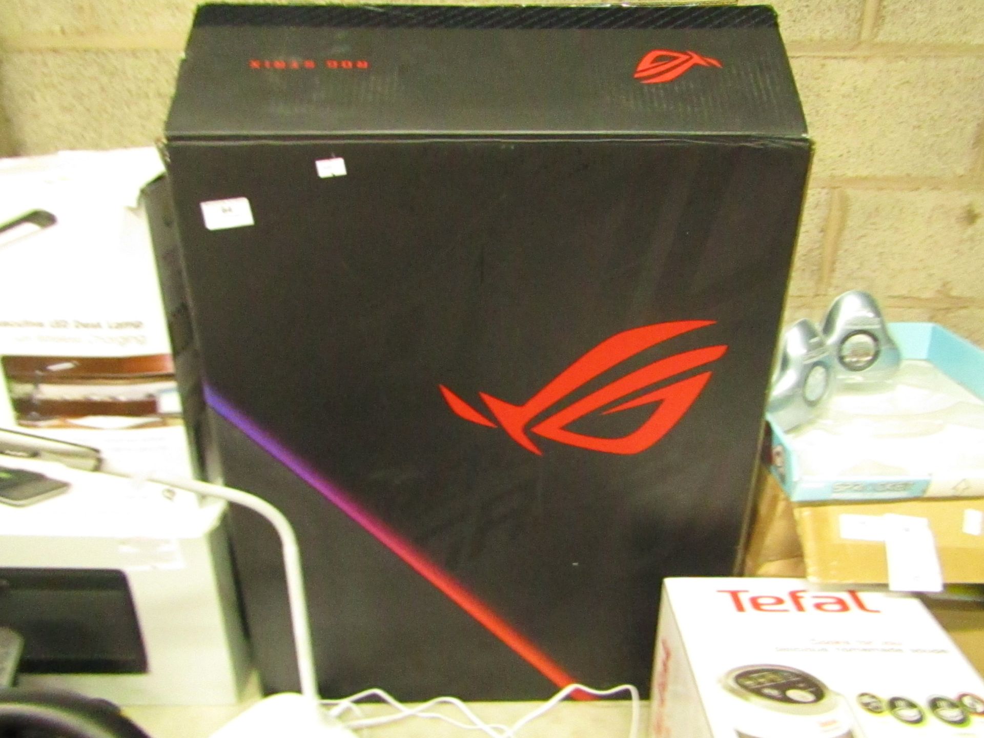 Asus ROG Strix G15DH Gaming Tower Gaming Desktop - Specs stated on the picture, powers on but - Image 2 of 6