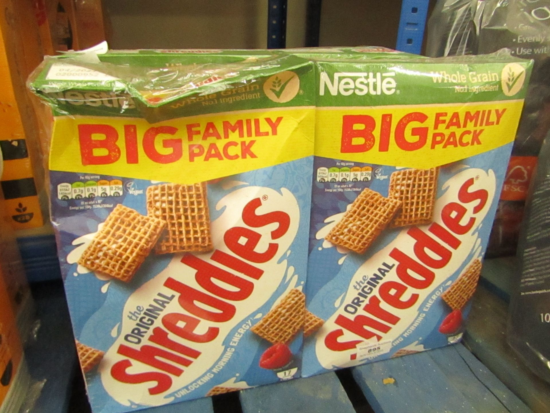 2 x 700g Nestle Shreddies. BB 4/21. Boxes are slightly damaged but product is still sealed