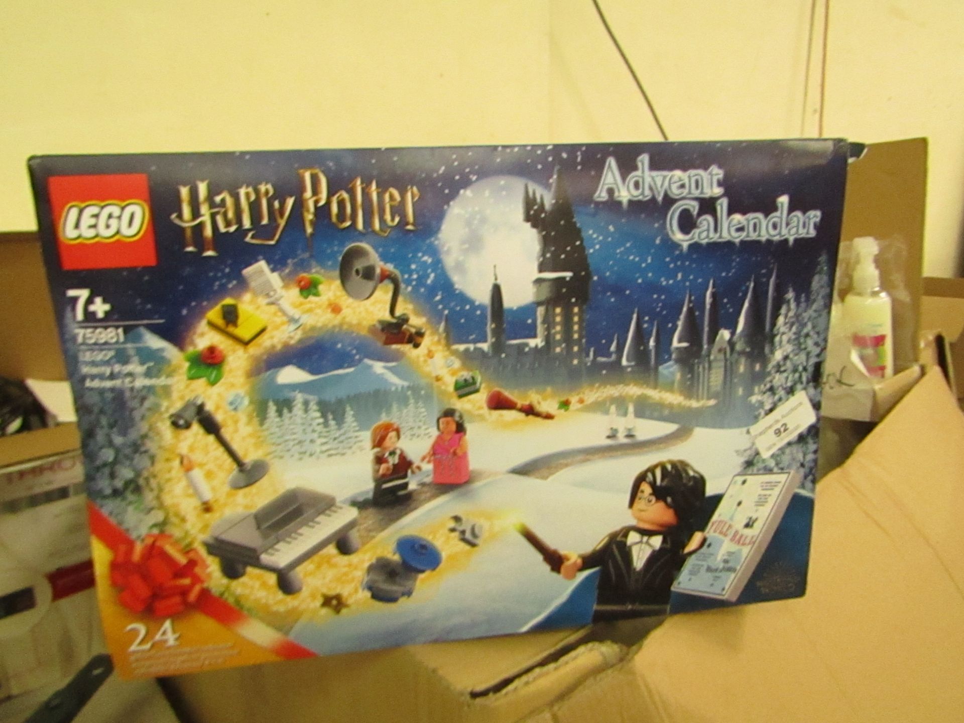 Lego Harry Potter Advebt Calendar. Box is slightly damaged but products are still sealed