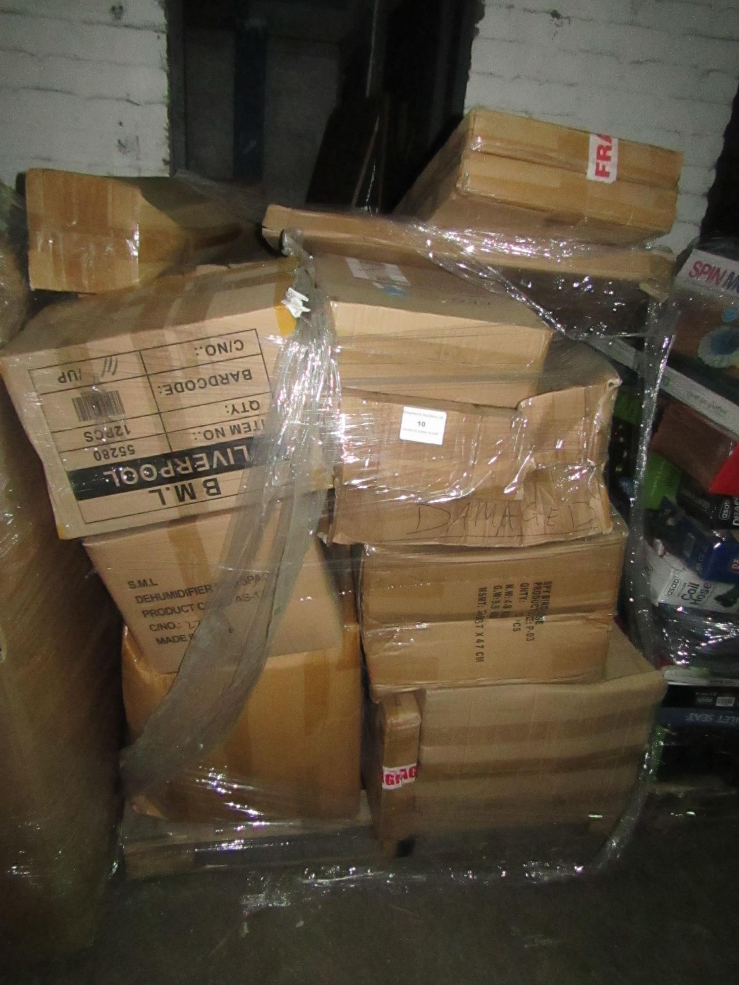 Pallet of Raw customer returns House hold items some are undelivered items and some will be