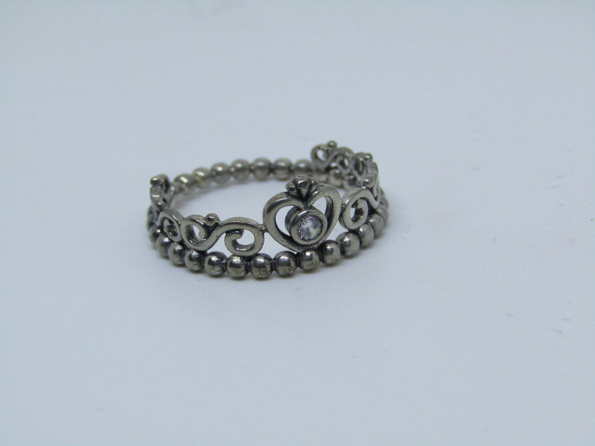 Pandora Ring size 58, new in presentation box