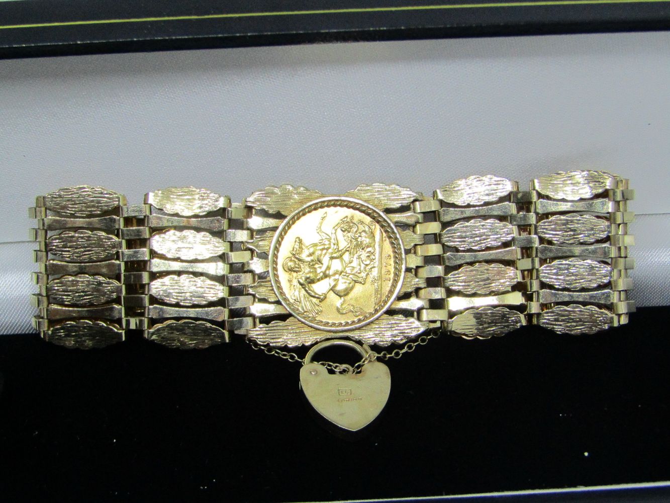 Auction of Pre-owned Gold Jewellery