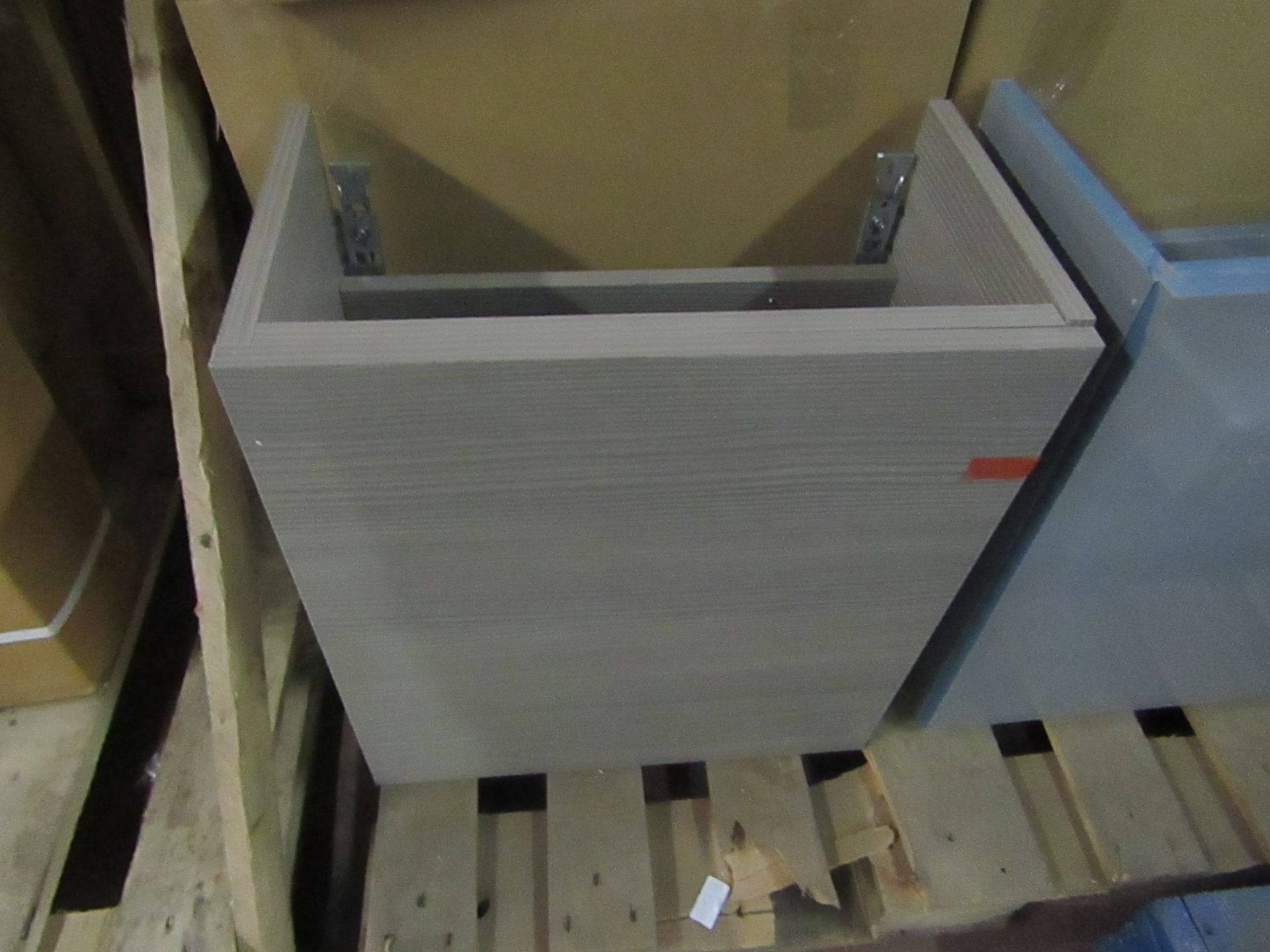 Roca 450mm wall hung base unit, new and boxed.