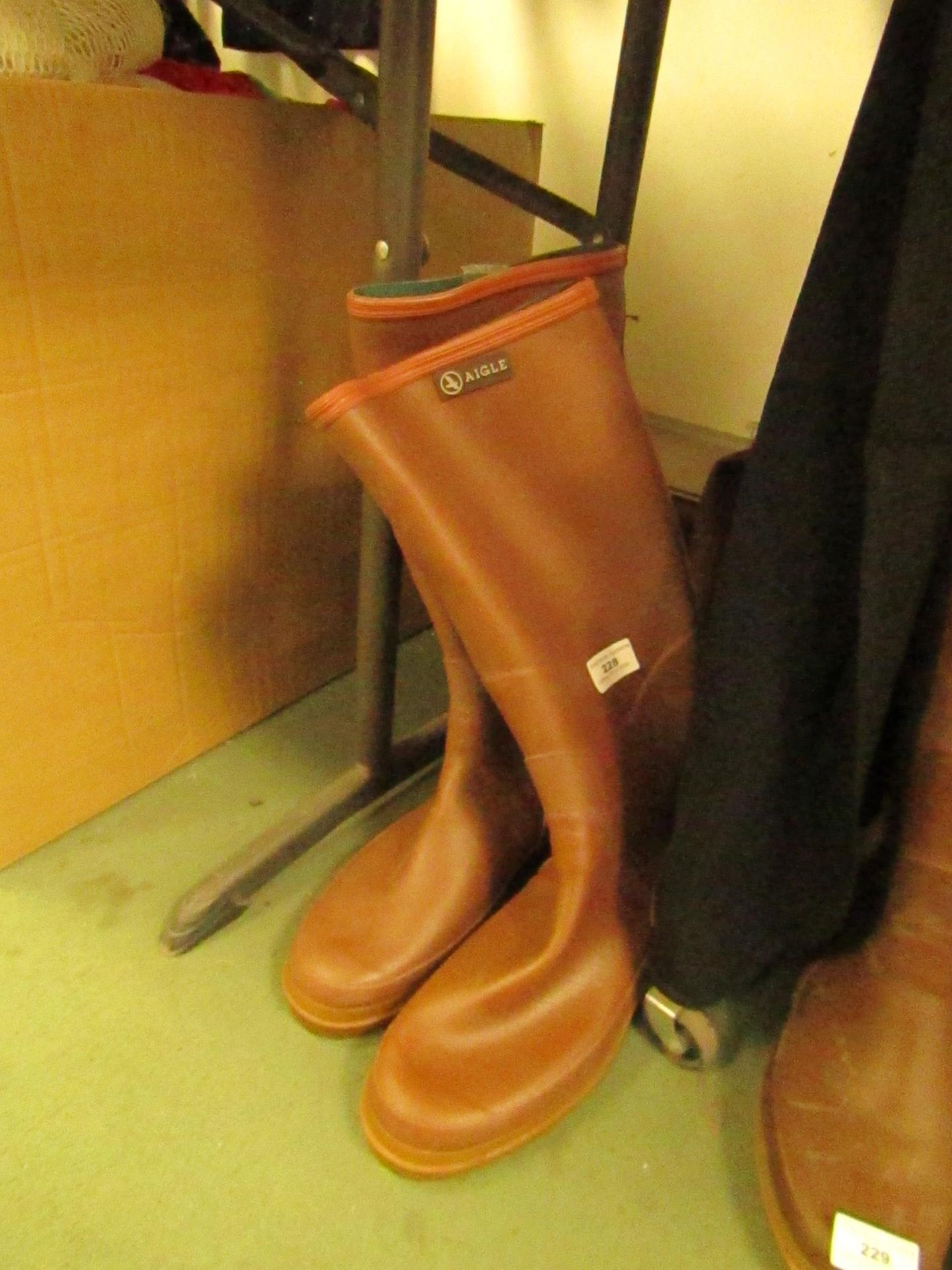 Aigle Wellingtons Size 45 ( Unworn Need A Wipe )