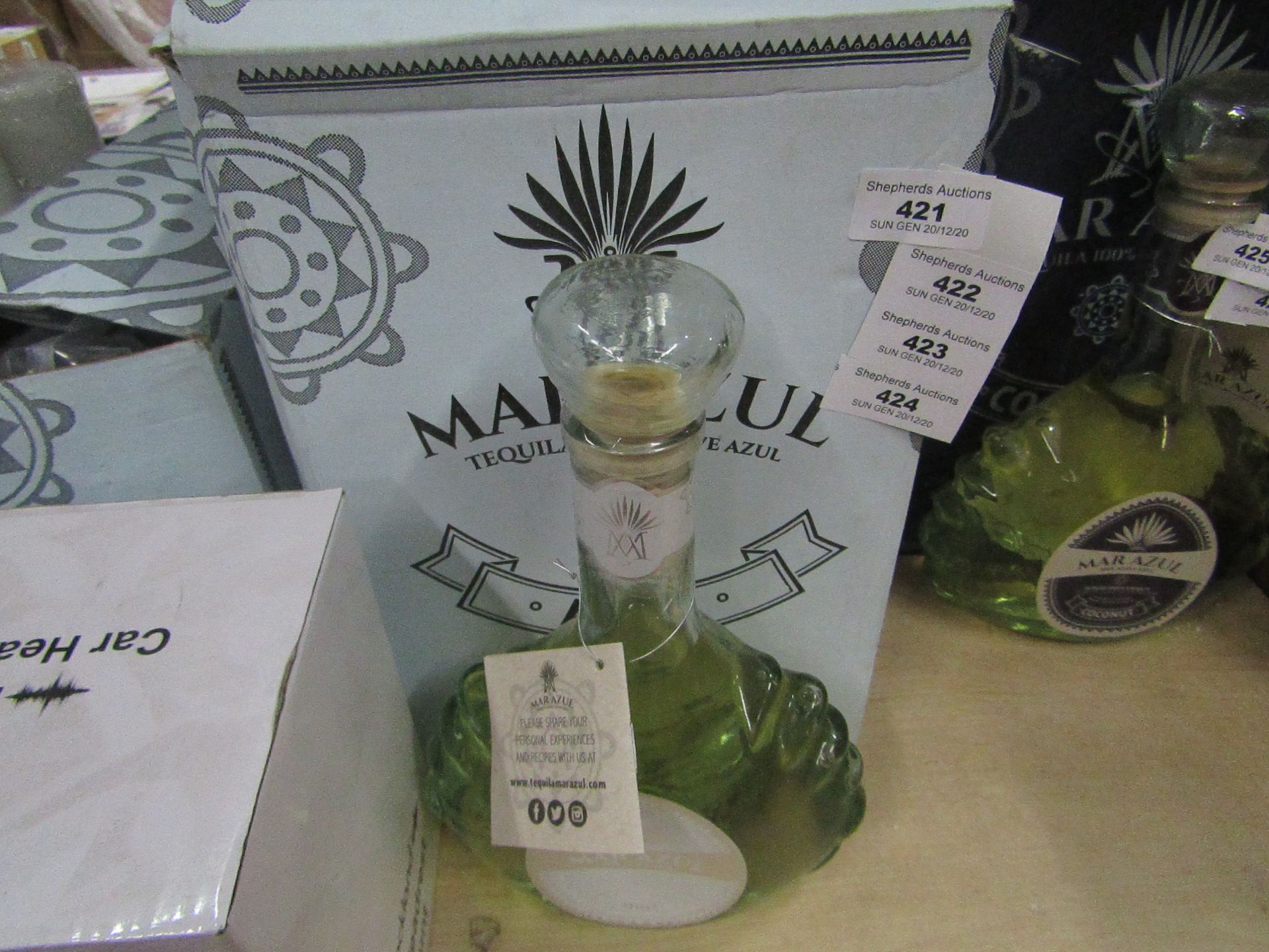 NO VAT!! 1 X 700ml Bottle of Mar Azul Mint flavoured Tequila, 25% ABV (50% proof), new and sealed,