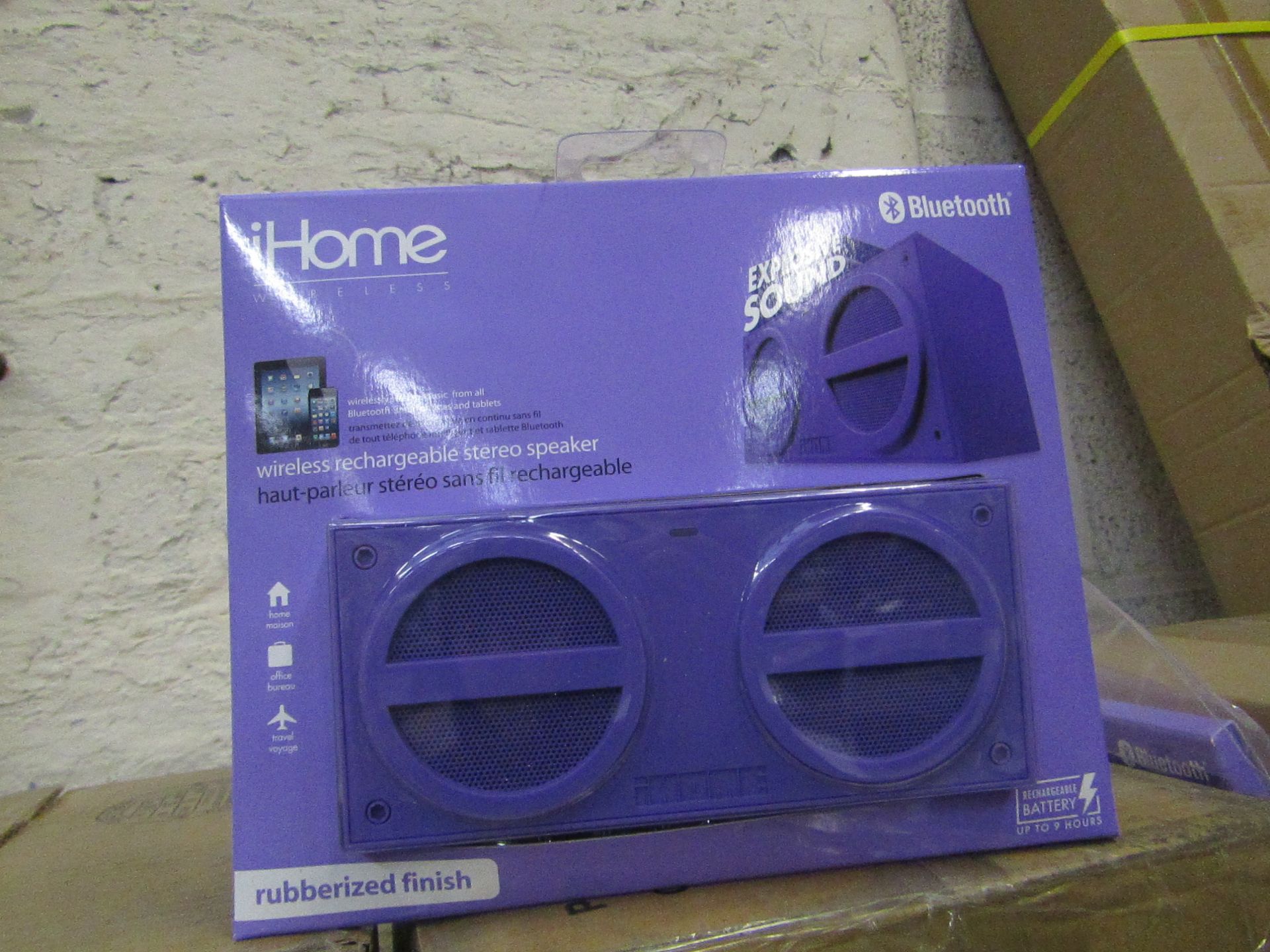 iHome wireless rechargeabke Blue tooth speaker, new