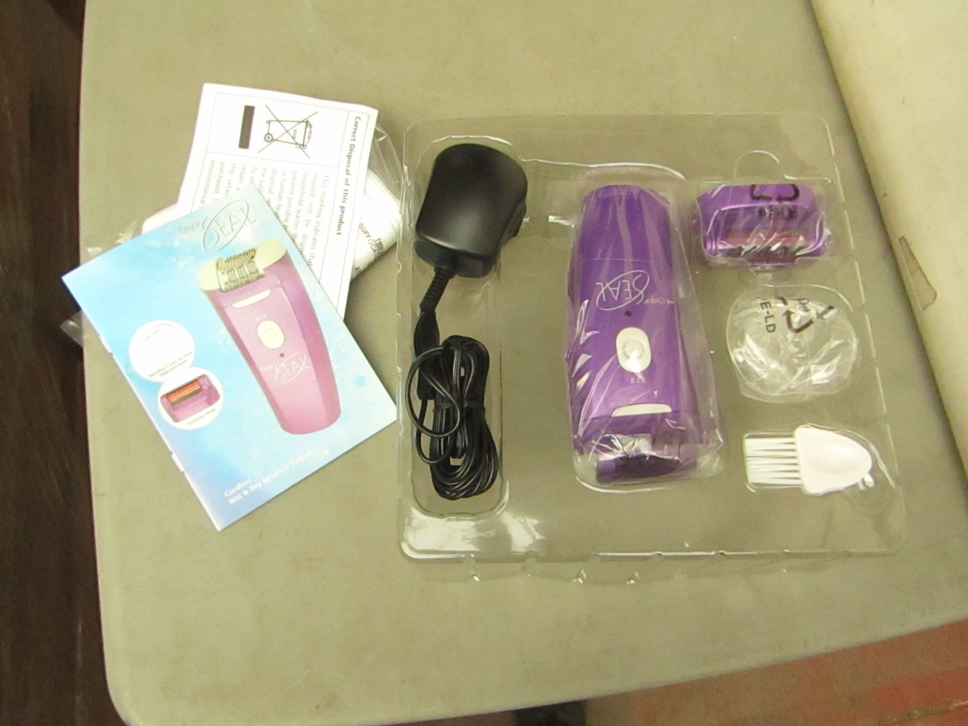 Emjoi Seal - Cordless Wet & Dry Epilation System - Unused & Boxed.