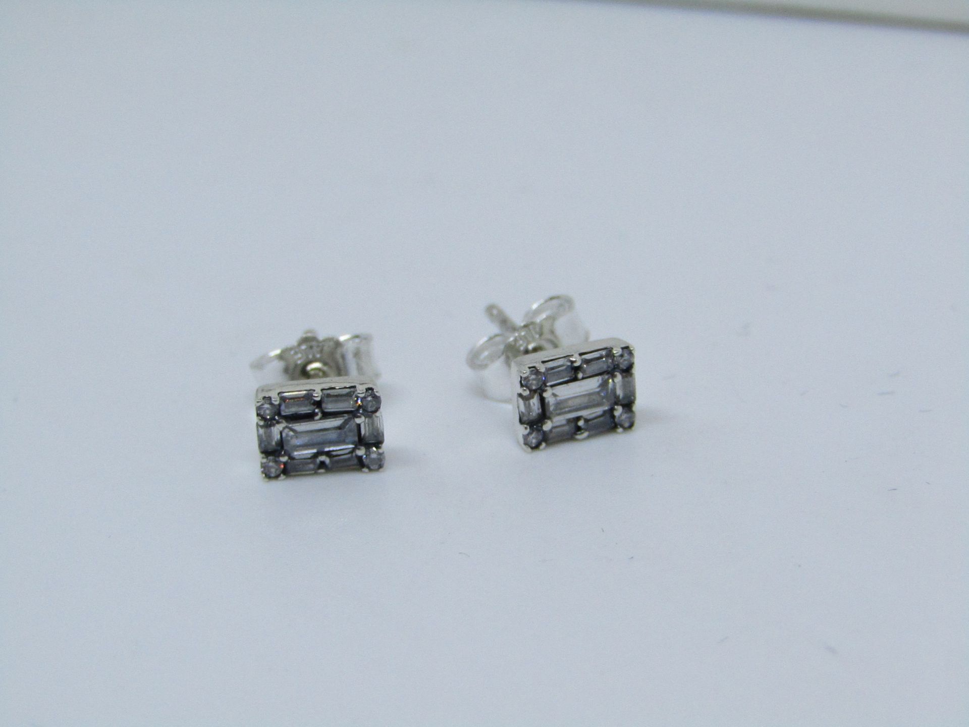 Pandora Earrings, new with presentation bag.