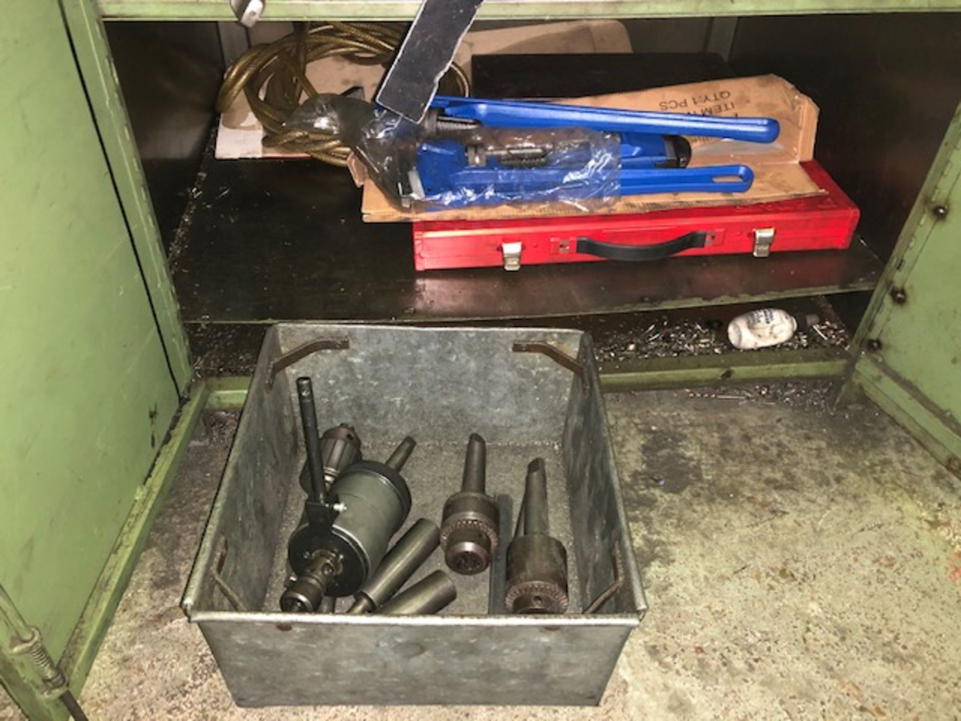 Steel cabinet including large quantity of drill bits and associated tooling - Image 7 of 8