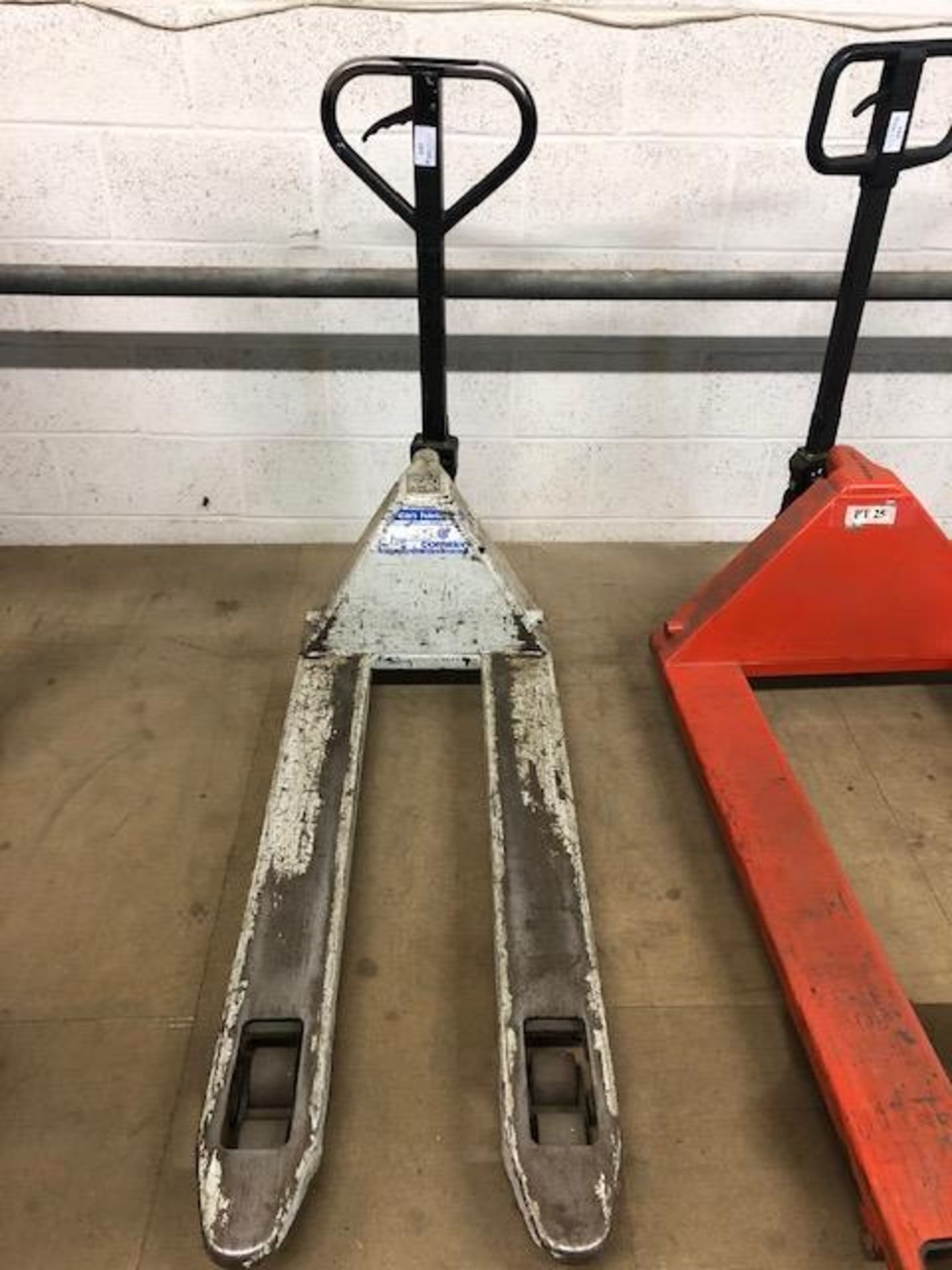 2200KG pallet truck