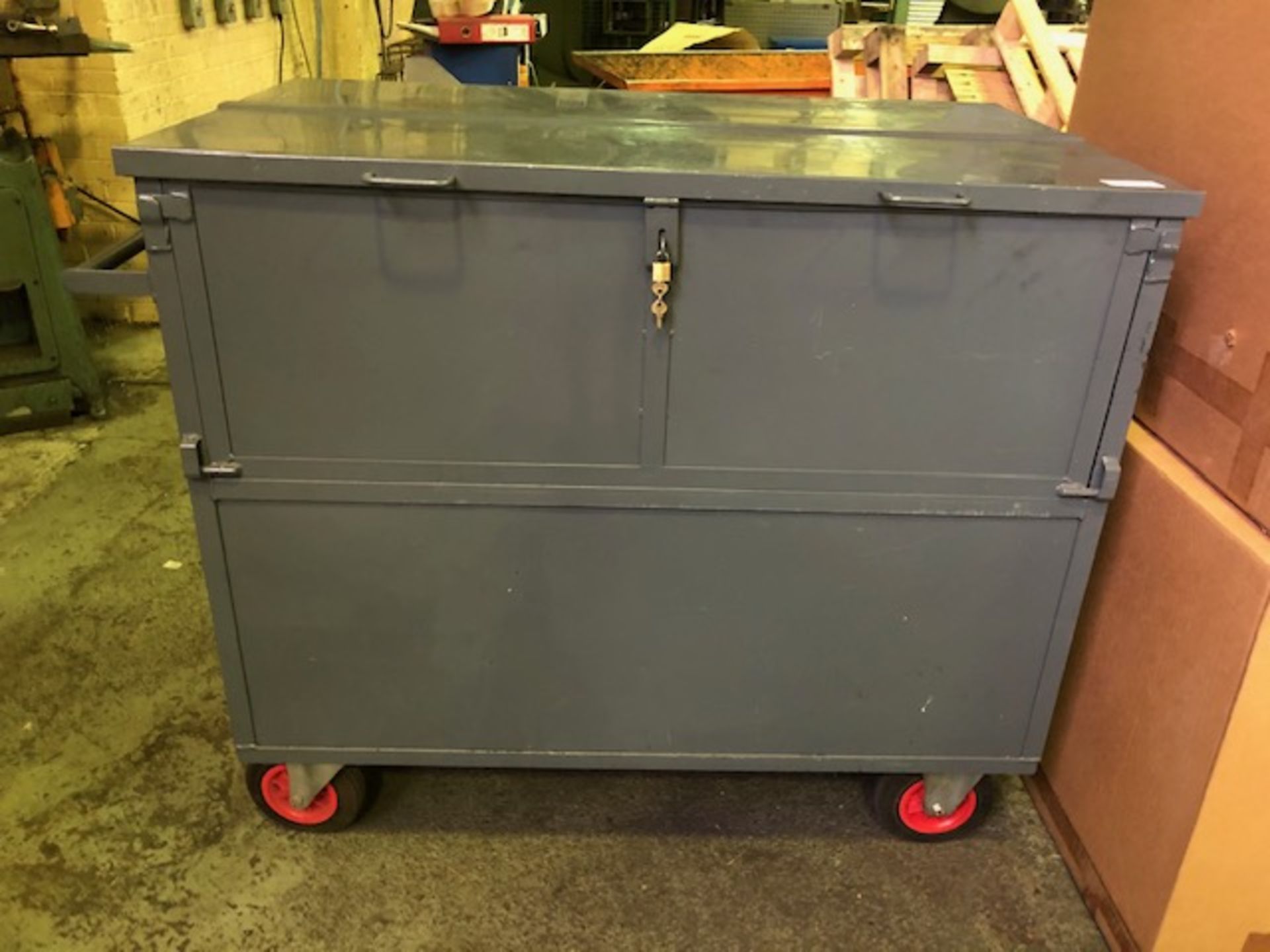 Mobile steel storage cabinet