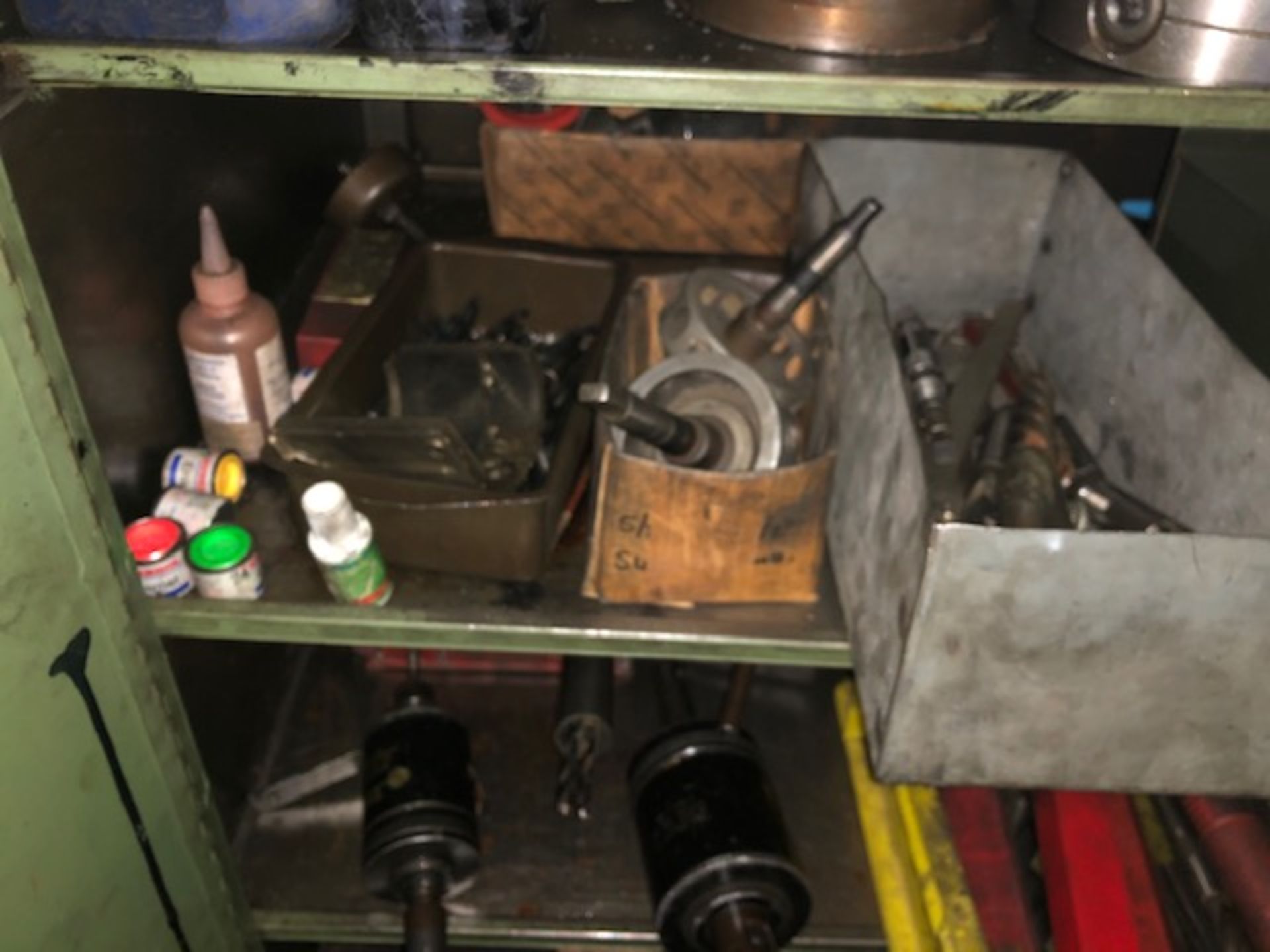 Steel cabinet including large quantity of drill bits and associated tooling - Image 3 of 8