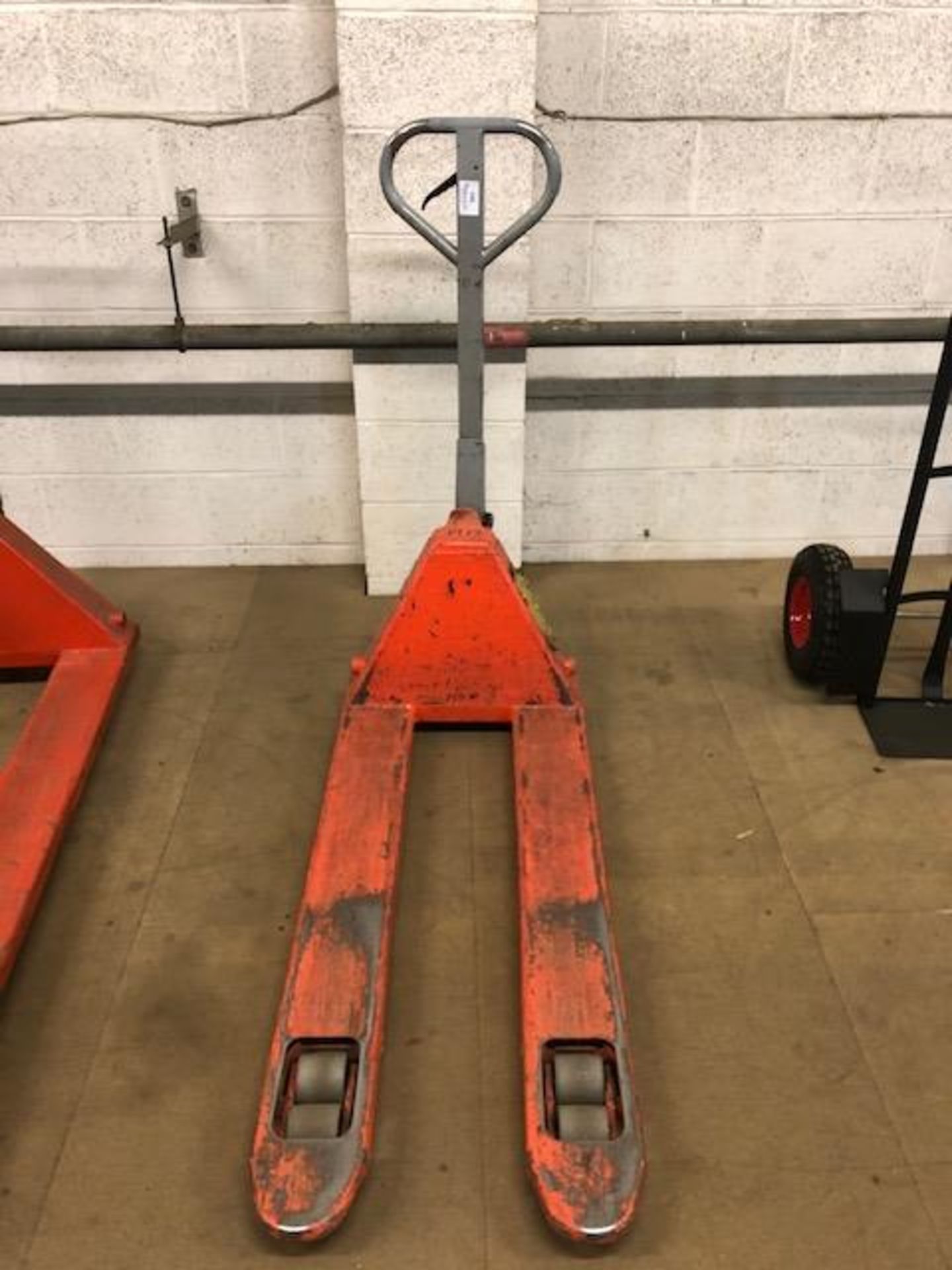 2000KG pallet truck