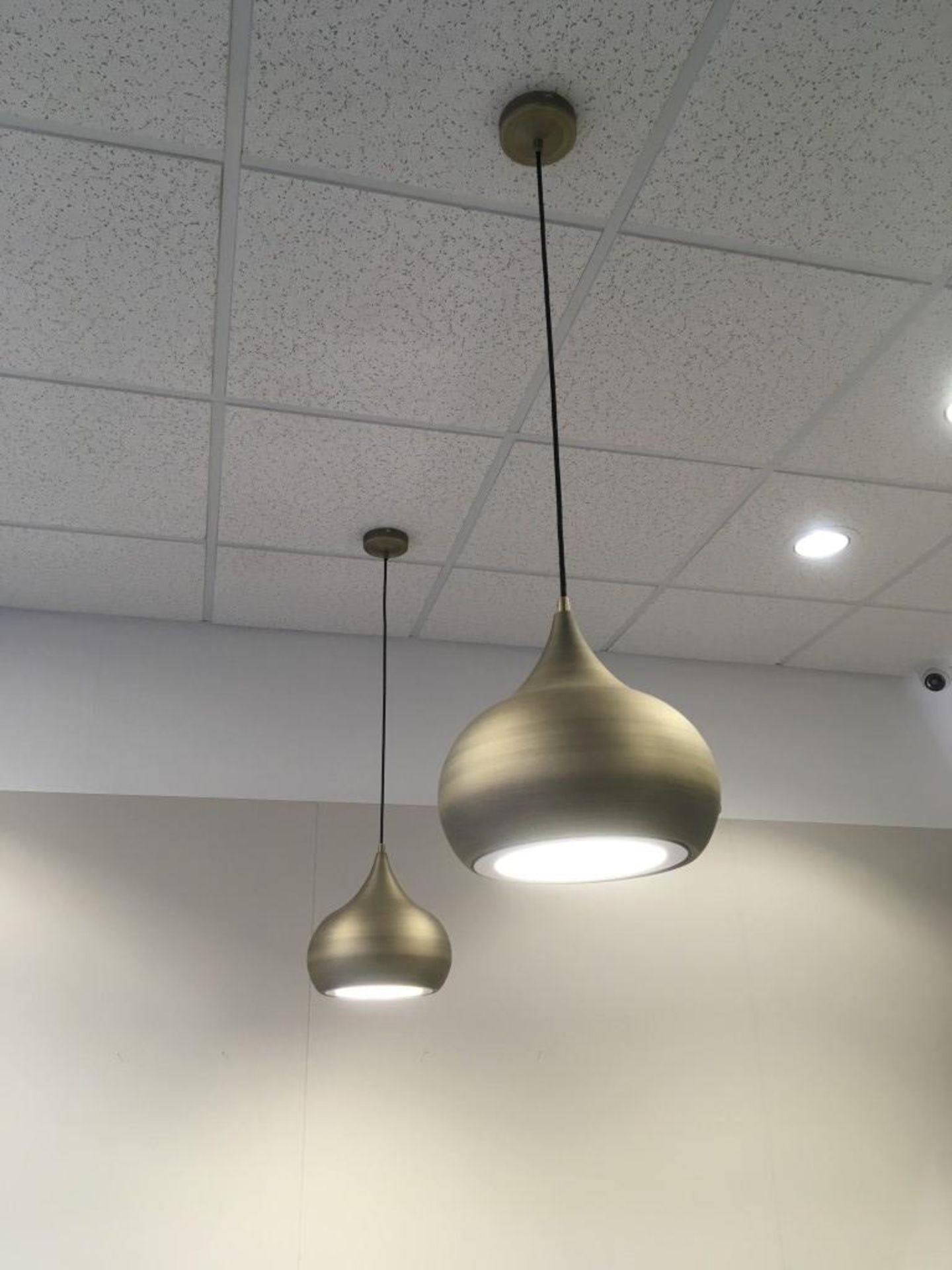 (2) Ceiling mounted lights with gold tear drop style lamp shade - Image 3 of 3