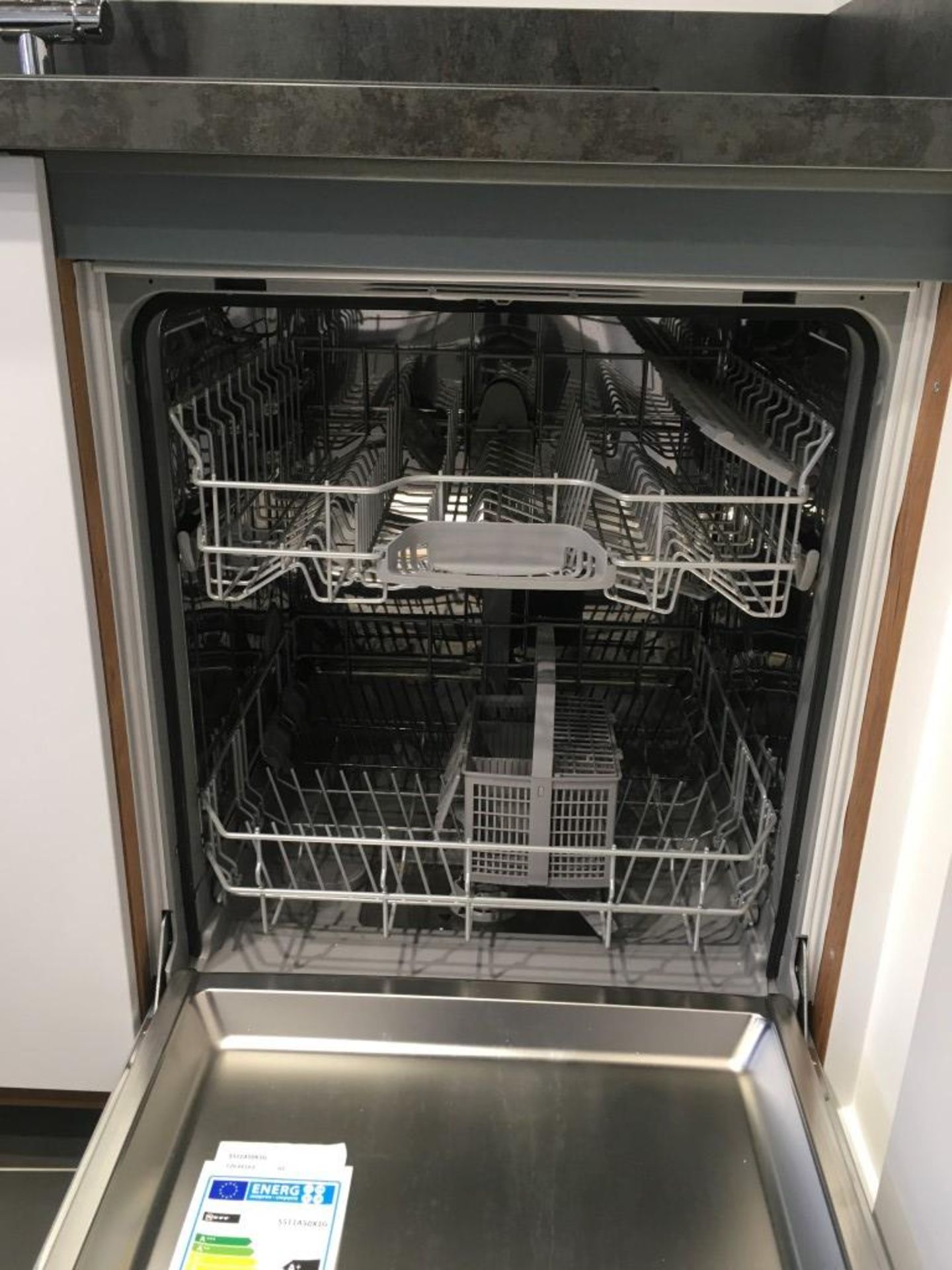 Various Neff appliances to include - Image 12 of 15