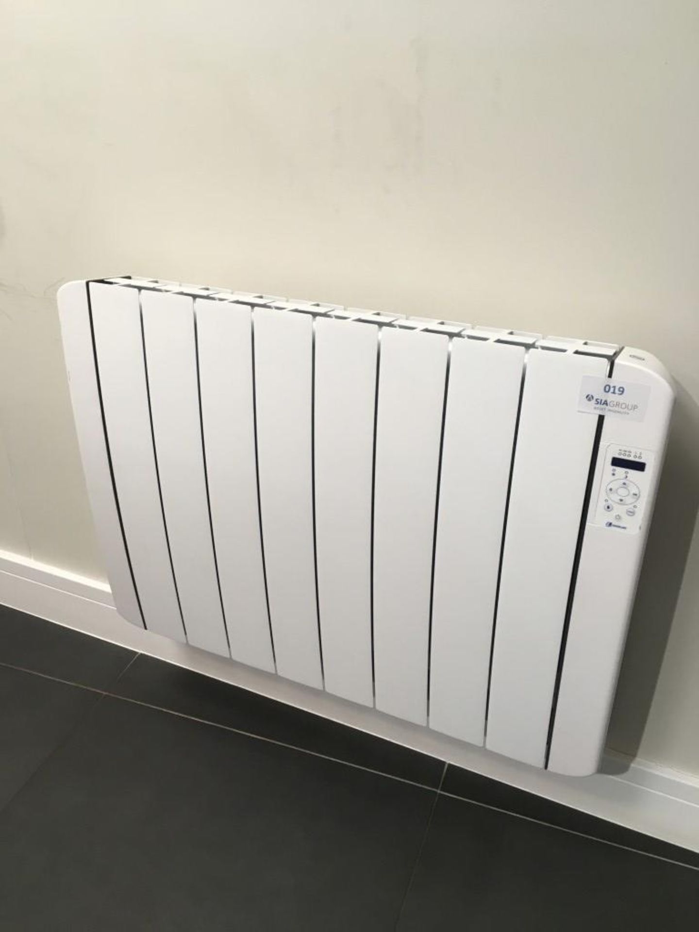 (5) Haverland XR-8 1000w electric radiators