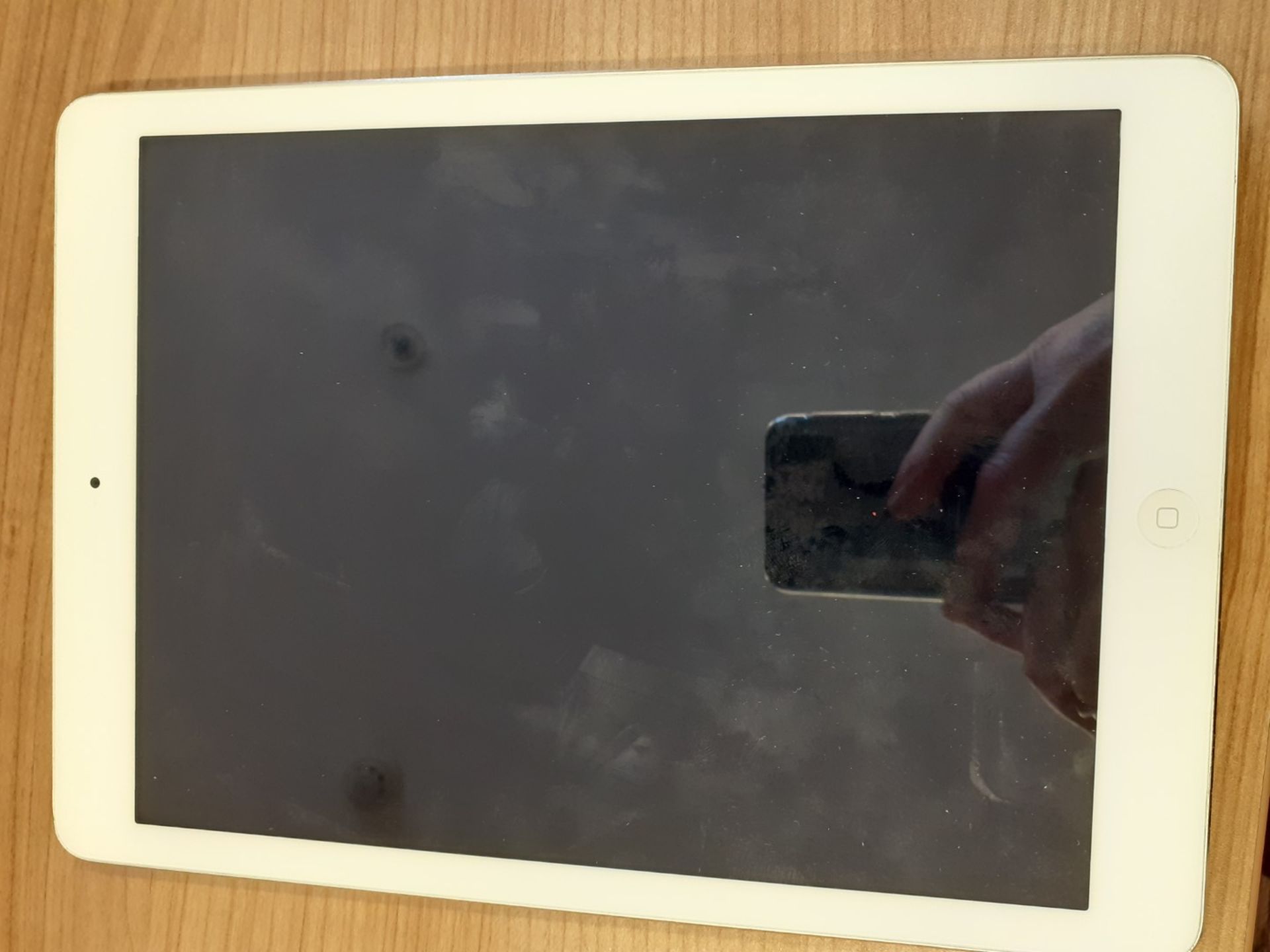 Apple iPad Air 16GB Model A1474