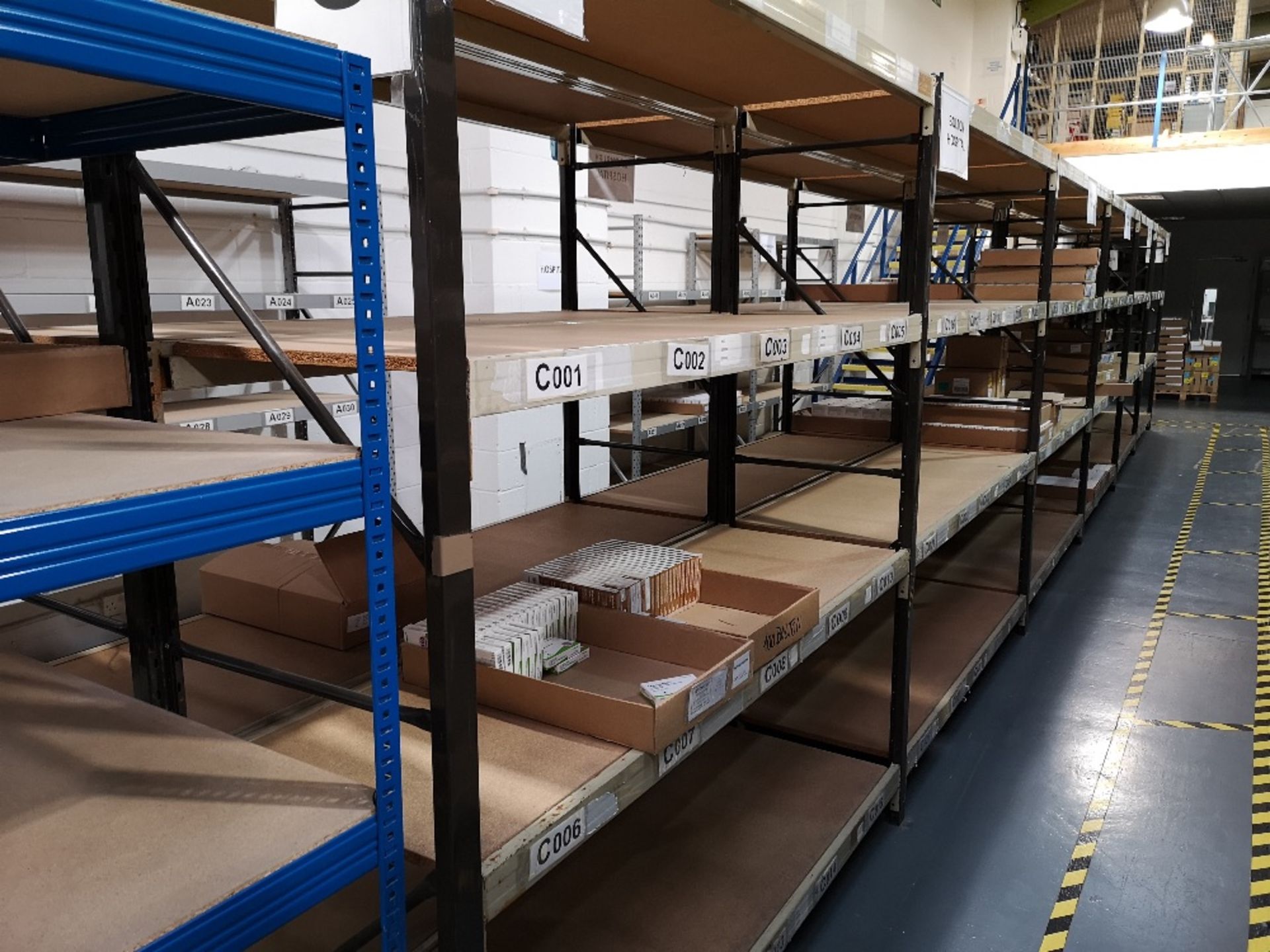 (52) Bays of four tier light duty shelving - Image 4 of 11
