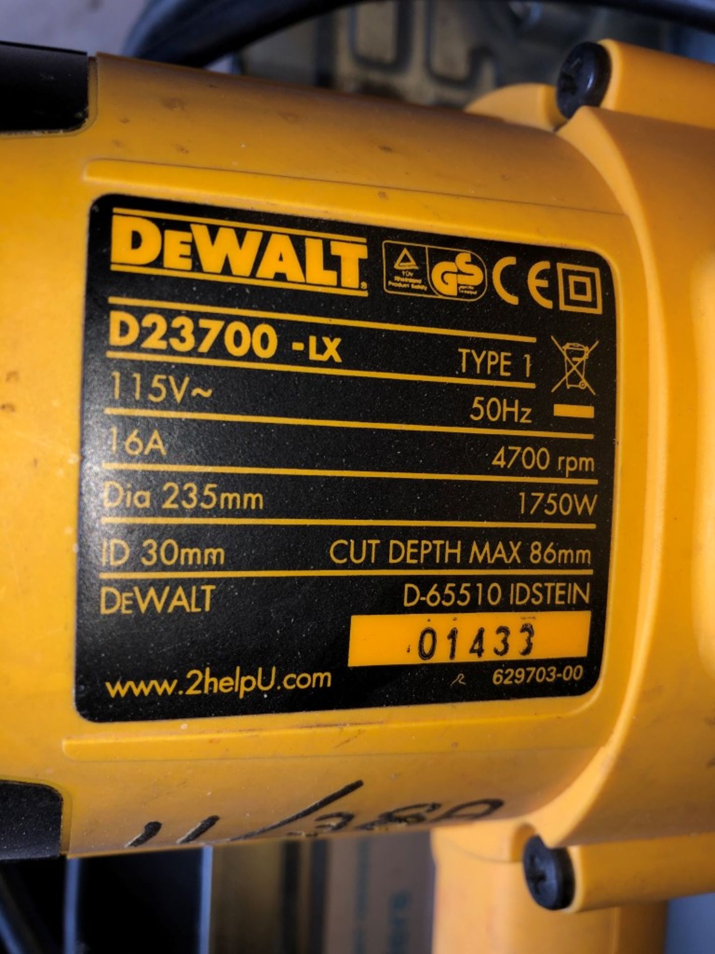 DeWalt D23700 1750W 235mm circular saw - Image 3 of 3