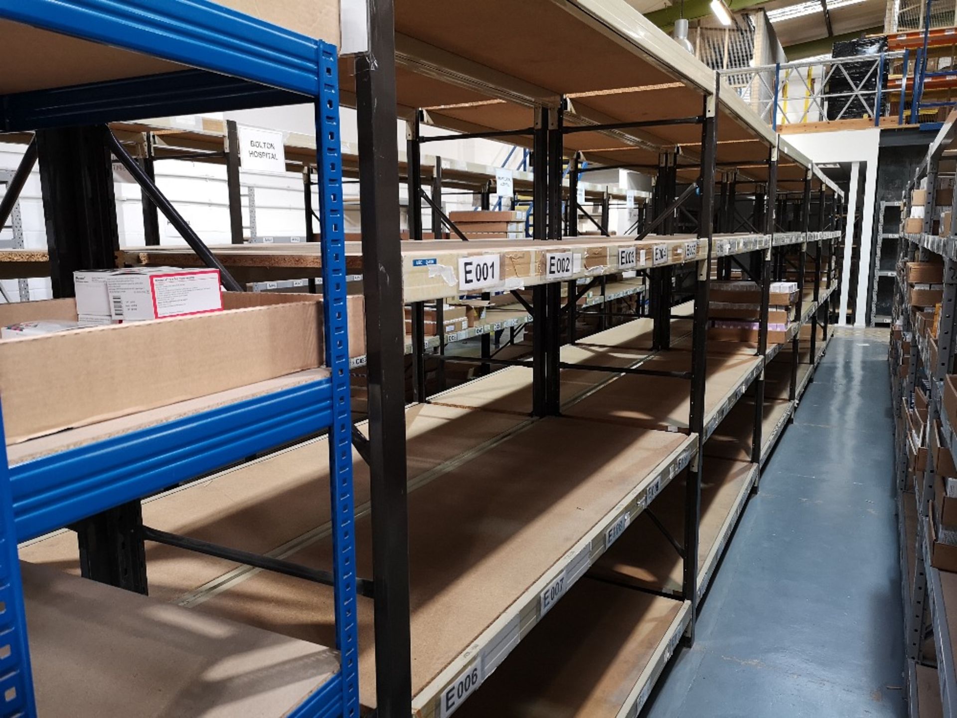 (52) Bays of four tier light duty shelving - Image 3 of 11