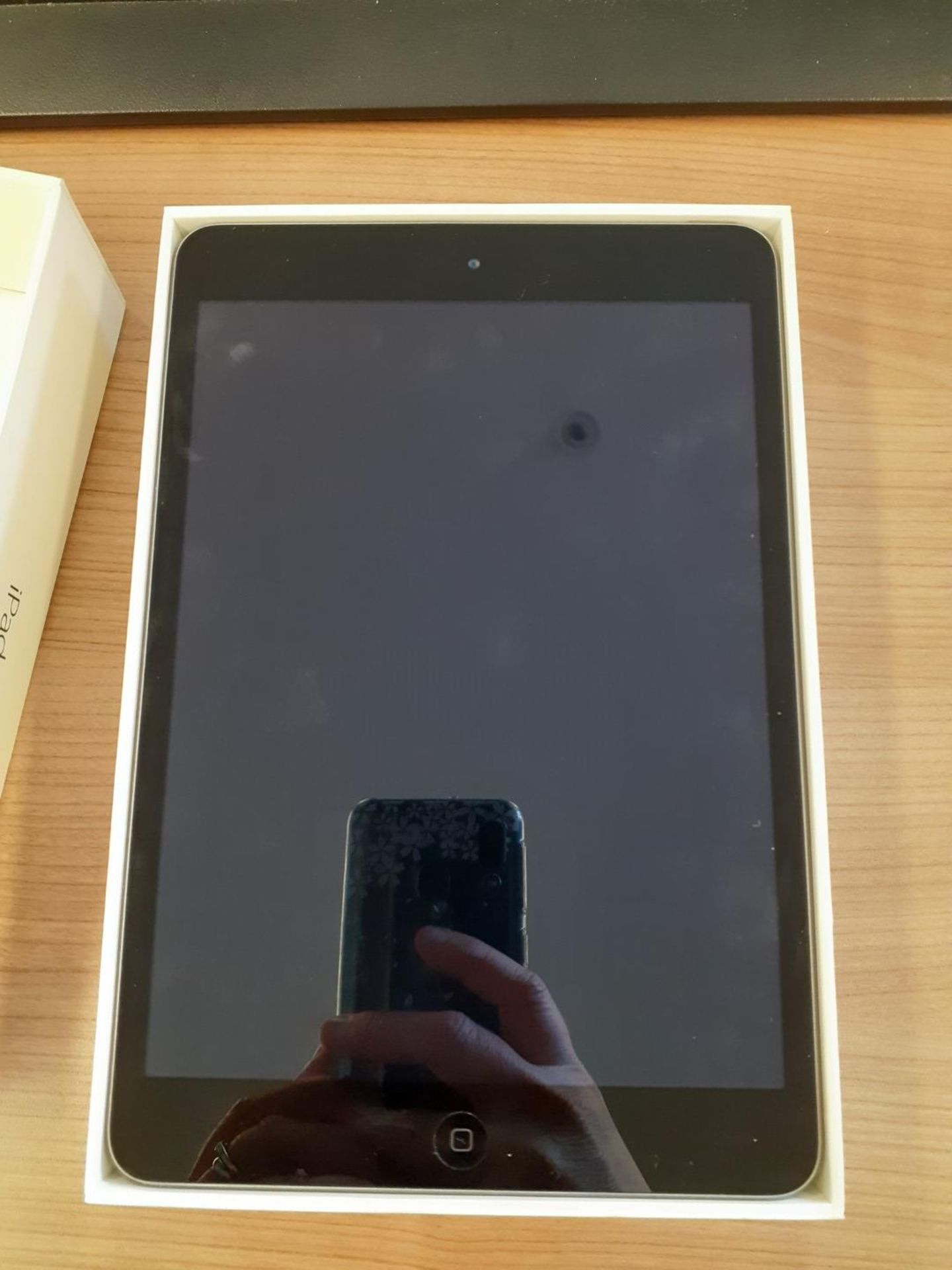 Apple iPad Mini 2 16GB Model 1489